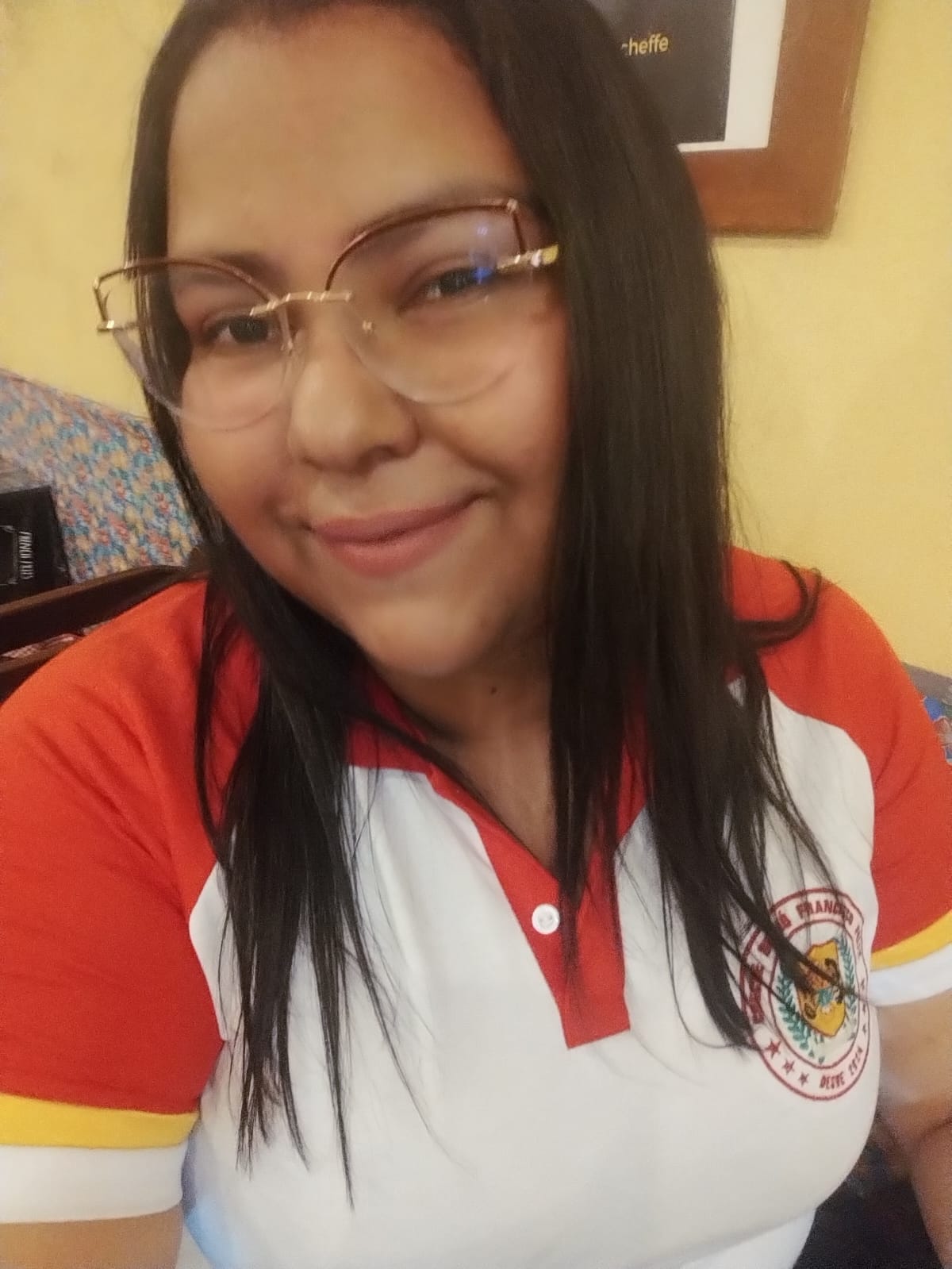 Foto de SUÊNIA TAVARES DA SILVA