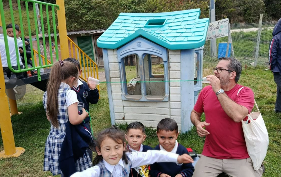 Imagem 25 da notícia